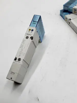 Used SMC SMC SY5400-5U1-NA SOLENOID VALVE Solenoid Valves | ND Industrial Surplus #1216679