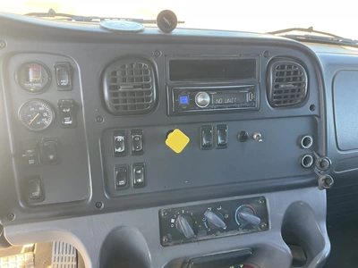 Used 2017 FREIGHTLINER GLIDER KIT Box trucks Michigan US | Miedema Asset Management Group #1579188
