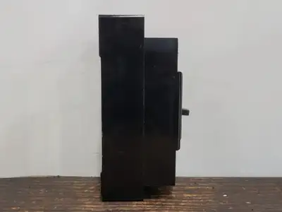40 Amp 3 Pole Circuit Breaker