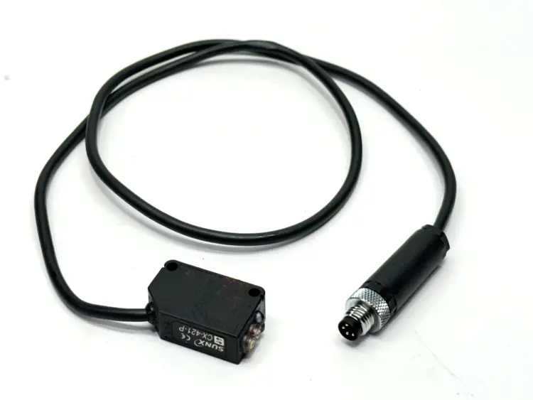Used SunX CX-421-P Photoelectric Sensors Michigan US | Maverick Industrial Sales #1489355
