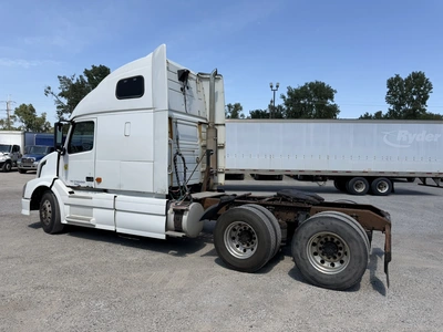Used 2006 VOLVO VNL Conventional trucks Indiana US | Miedema Asset Management Group #1414594