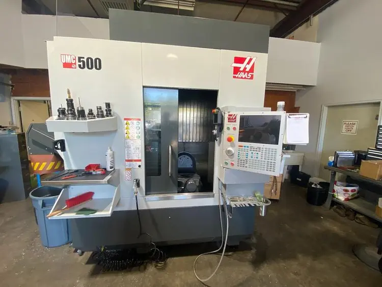 Used 2022 HAAS UMC-500 Universal Machining Centers Vermont US | Two Spade Machinery LLC #506816