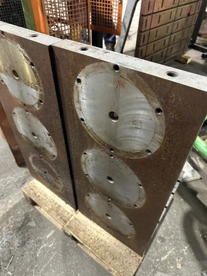 13 3/4" X 31 1/2"T ANGLE PLATES - SET