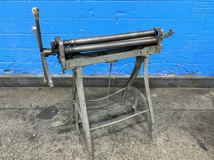Used _UNKNOWN_ _UNKNOWN_ Plate Bending Rolls including Pinch Ohio US | HGR 24 #1414133