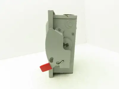 Siemens GNF322 Safety Switch Disconnect Non Fusible 60A 240VAC 250VDC HP Rated