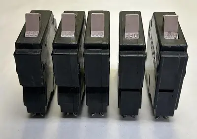 USED CUTLER-HAMMER CH115