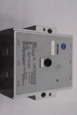 ALLEN-BRADLEY 100-D300 CONTACTOR 600 VAC MAX STOCK L-715