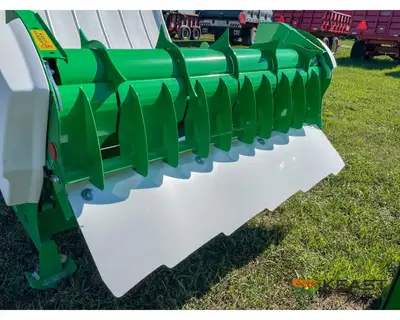 Used HUSTLER _UNKNOWN_ Bale Choppers - Feeders Iowa US | Keast Enterprises #1360308