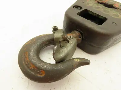 P&H 1/2 Ton Single Sheave Crane Hoist Swivel Hook Snatch Block 1000 Lb Load