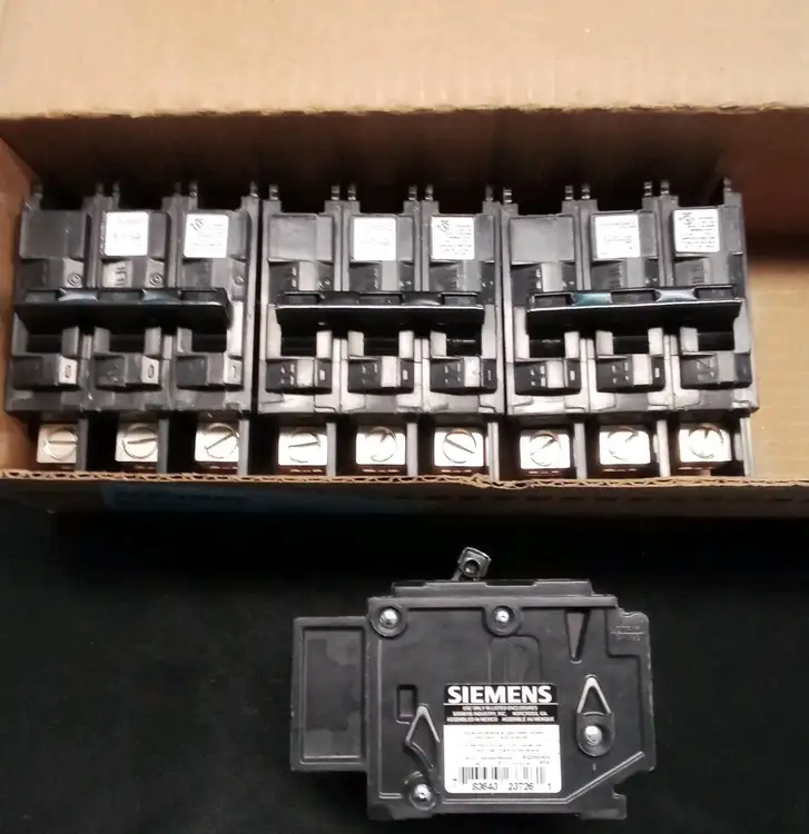 Used Siemens BQ3B040L Circuit Breakers US | Infinity wholesale & Supply LLC #1305704