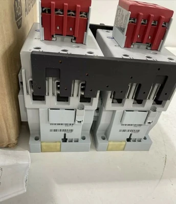 NEW Allen-Bradley 104S-C72D210C