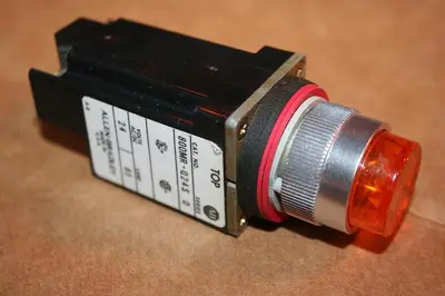 USED ALLEN BRADLEY 800MR-Q24S AMBER