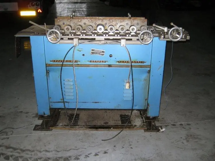 Used LOCKFORM 9 STATIONS Uncoilers | Apt International N.V #373429