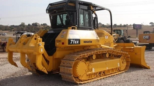 USED 2024 Komatsu D71EX-24