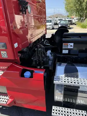 Used 2019 VOLVO VNR64300 Rolloff Trucks California US | Commerce Truck Equipment Sales #1548721