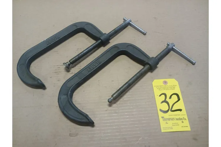 Used _UNKNOWN_ _UNKNOWN_ Clamps Ohio US | Thompson Auctioneers #1547320