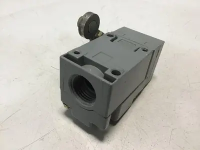 USED SQUARE D 9007-C52B2