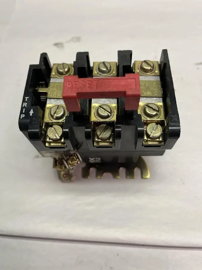 New | in-Stock SQUARE D 9065SD05 Miscellaneous Equipment (Electrical & Power) Ohio US | Surplus Asset Holdings #1234998