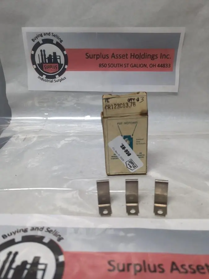 New | in-Stock GE CR123C13.7B Miscellaneous Equipment (Electrical & Power) | Surplus Asset Holdings #1199661
