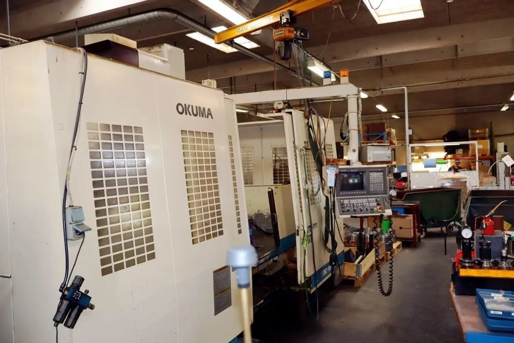 USED 1998 OKUMA MC-60VAE