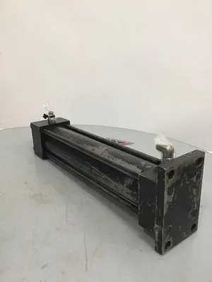 USED PARKER 03.25 H2HTS182M / 16.000