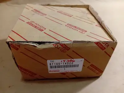 NEW TOYOTA 87105-14020