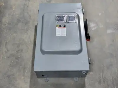 USED SQUARE D CHU364AWK