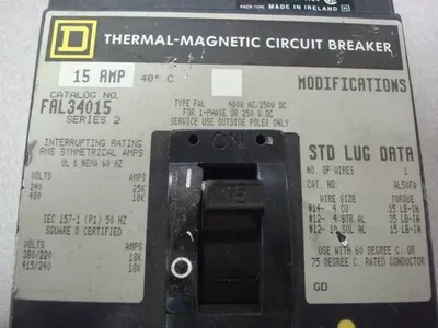 Square D FAL34015 Thermal Magnetic Circuit Breaker 480VAC Used