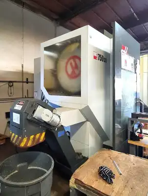 HAAS UMC-750SS Machining Centers, Vertical, (5-Axis or More) | Machnet (8)