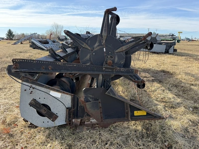 (1) 13' grain head with steel tines, for parts or repair only, in non-working condition, S/N F-F5610...