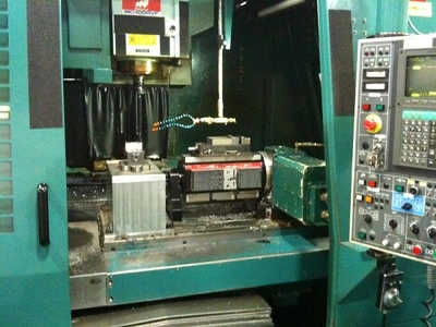 USED 1997 MATSUURA MC-1000VF