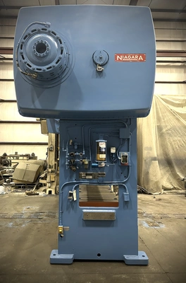 USED 1992 NIAGARA NIAGARA PN-300-120-30 PRESS