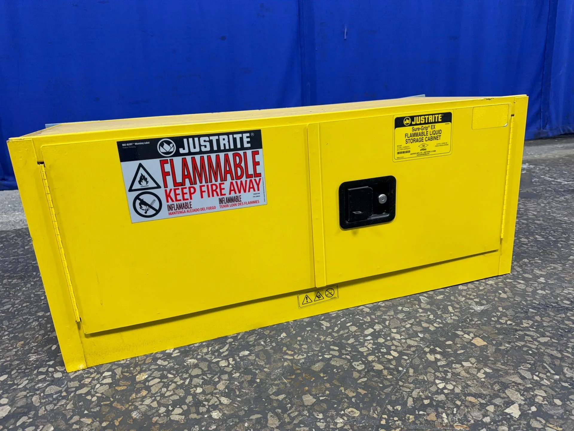Used JUSTRITE 891300 Cabinets Ohio US | HGR 24 #1175350