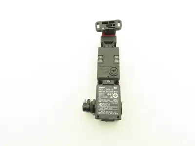 Omron D4GL-2HFA-A Guard Safety-Door Switch Interlock Solenoid Release 24VDC