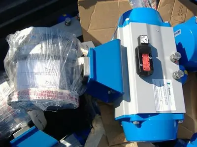 Jamesbury 4″ SS Actuated Ball Valves – NEW SURPLUS