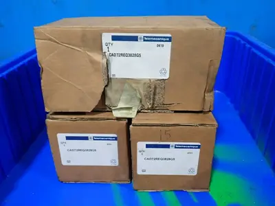 USED SCHNEIDER ELECTRIC CAD72REQ3828G5