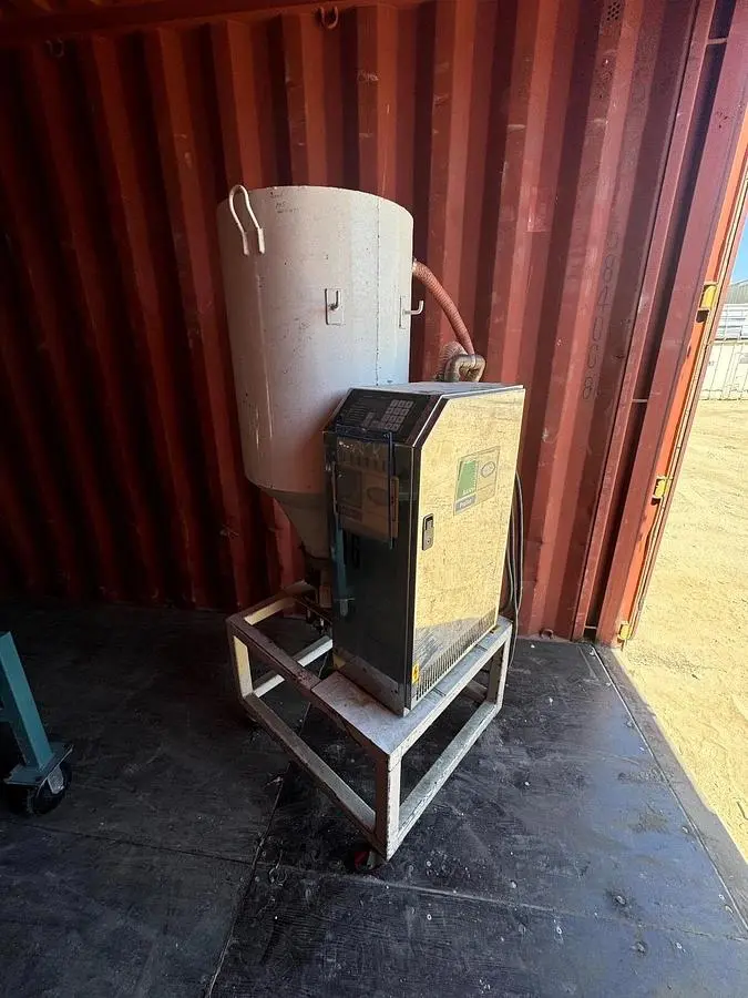 UNA-DYN Auto Mini Dryer UDC-30 S/N: 194785.01-0400