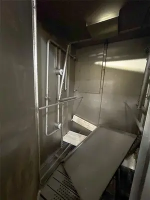 2009 LVO RW1548E Rack Washer | Harvest Equipment and Fabrication Inc (4)