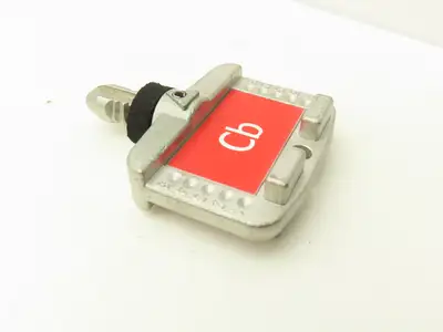 Allen Bradley 440T-AKEYE10CB Guardmaster Trapped Key Interlock Key Cb  Lot of 2