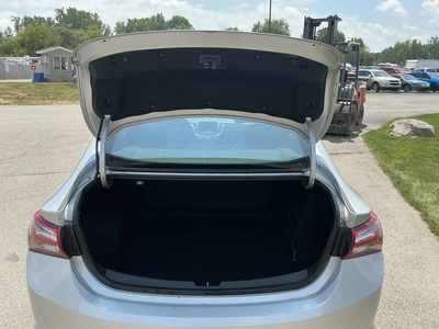 Used 2022 CHEVROLET MALIBU Sedans Michigan US | Miedema Asset Management Group #1320381