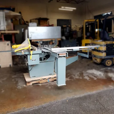 Delta Invicta 34794 5 Ft Sliding Saw