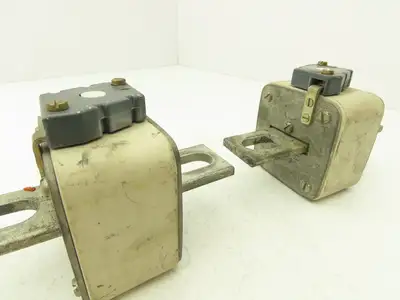 Bussmann Cooper SPP-7E700 Buss Semitron Fuse 700 Amp 700 Volt Lot of 2