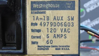 Westinghouse 204P042H01B Circuit Breaker with 4979D06G03 Trip Unit Used