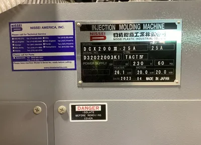 2023 NISSEI DCX200III-25A 2-COLOR Injection Molding Horizontal/Vertical | Machinery Network (8)