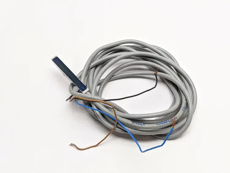 Used BANNER PHOTOELECTRIC SENSOR VSM SERIES Photoelectric Sensors | Maverick Industrial Sales #1115715