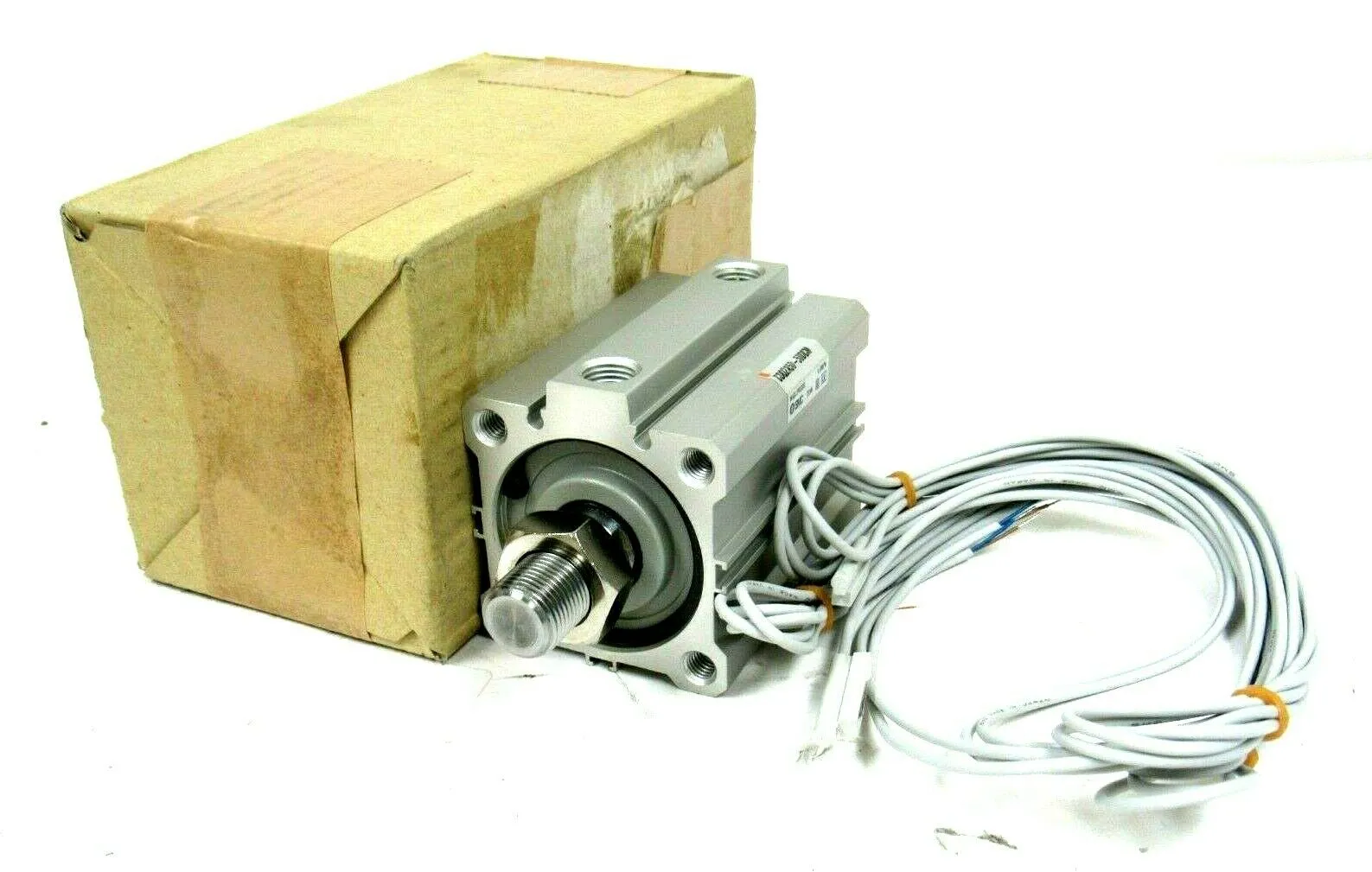 NEW MURATA Z07-67363-00 AIR CYLINDER AND SWITCH CDQ2A50-50DCM-F9BAL D-F9BA