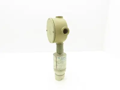 Gould PG3000-05M-12-12-XX-52 Electronic Pressure Transmitter 30VDC 0-5000PSI
