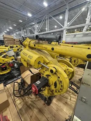 Used 2014 FANUC M900IA/400L Robots Michigan US | Aucto #1306805