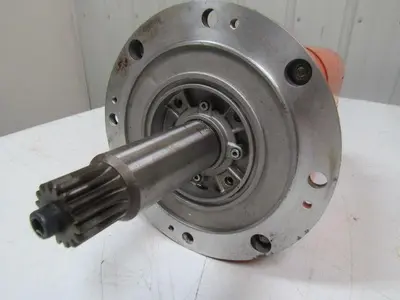 ABB Robotics/Siemens 1fT3101-5AZ21-9-Z 3HAA000-1-XJ Servo Motor w/Gearend shaft