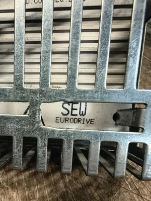 SEW-EURODRIVE 802 267 4 Brake Resistor | ESS Industrial Equipment Sales (8)